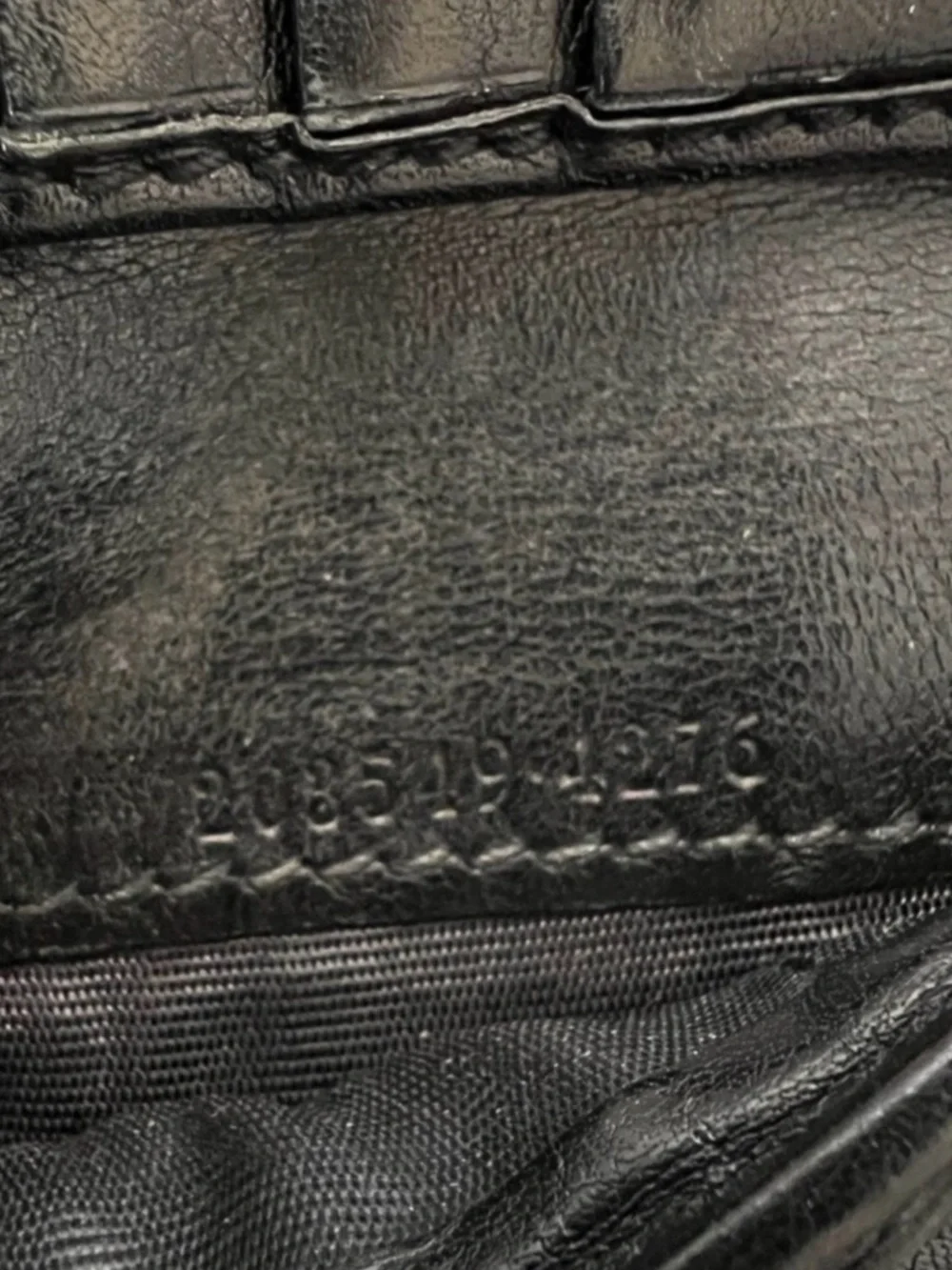 Gucci Guccissima Heart French Flap Wallet - Picture 3 of 16